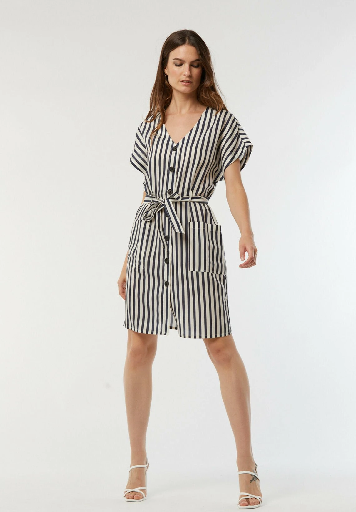 Lee Cooper Luzia - Robe Chemise - Marshmallow 4 Lee Cooper Luzia - Robe Chemise - Marshmallow – Image 2