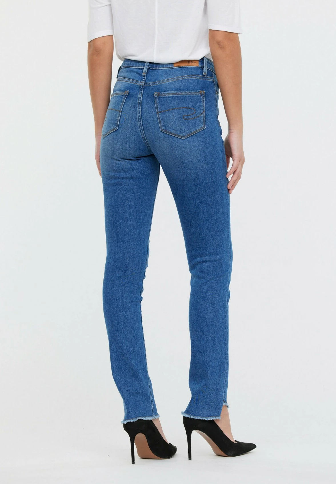 Lee Cooper Jean Slim - Medium Blue Brushed 4 Lee Cooper Jean Slim - Medium Blue Brushed – Image 2