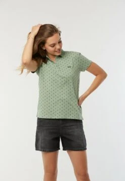 Lee Cooper Bea - Polo - Vert Celadon 13 Lee Cooper Bea - Polo - Vert Celadon -Lee Cooper Soldes e2db4ccc9b54489e848860d70fa33a8c